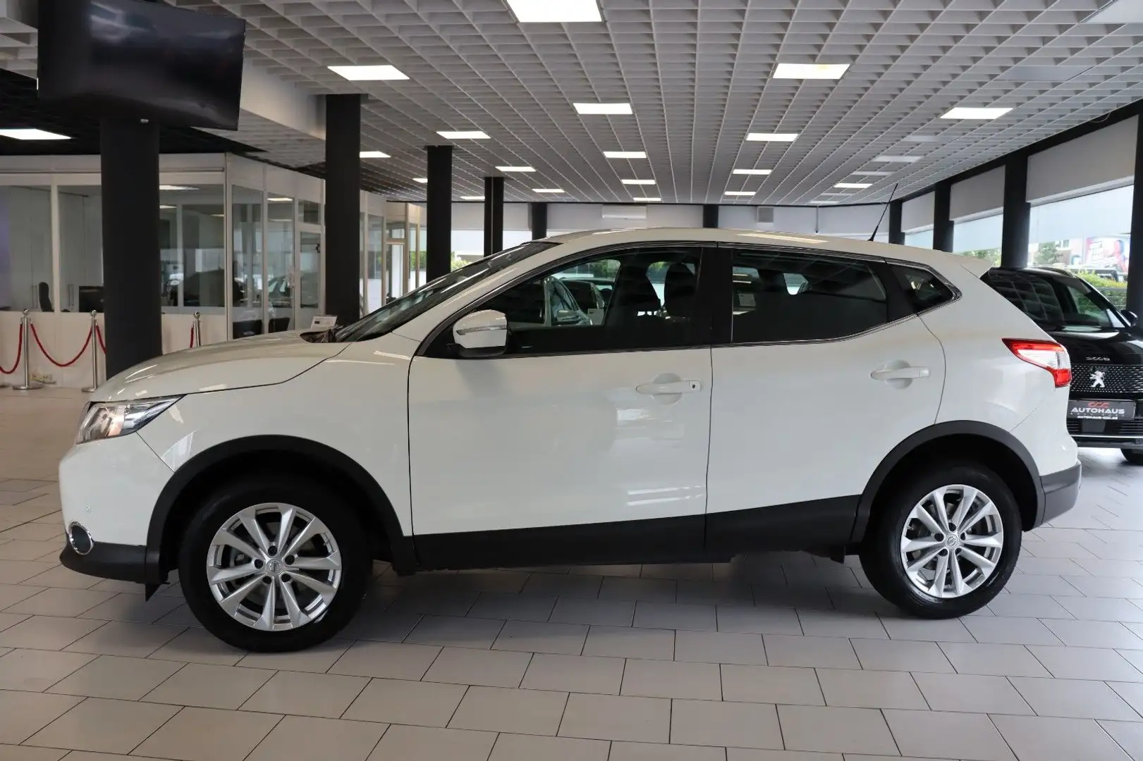 Nissan Qashqai Acenta+ 1.6 dCi |1HAND|PDC|SHZ|LED| Weiß - 2