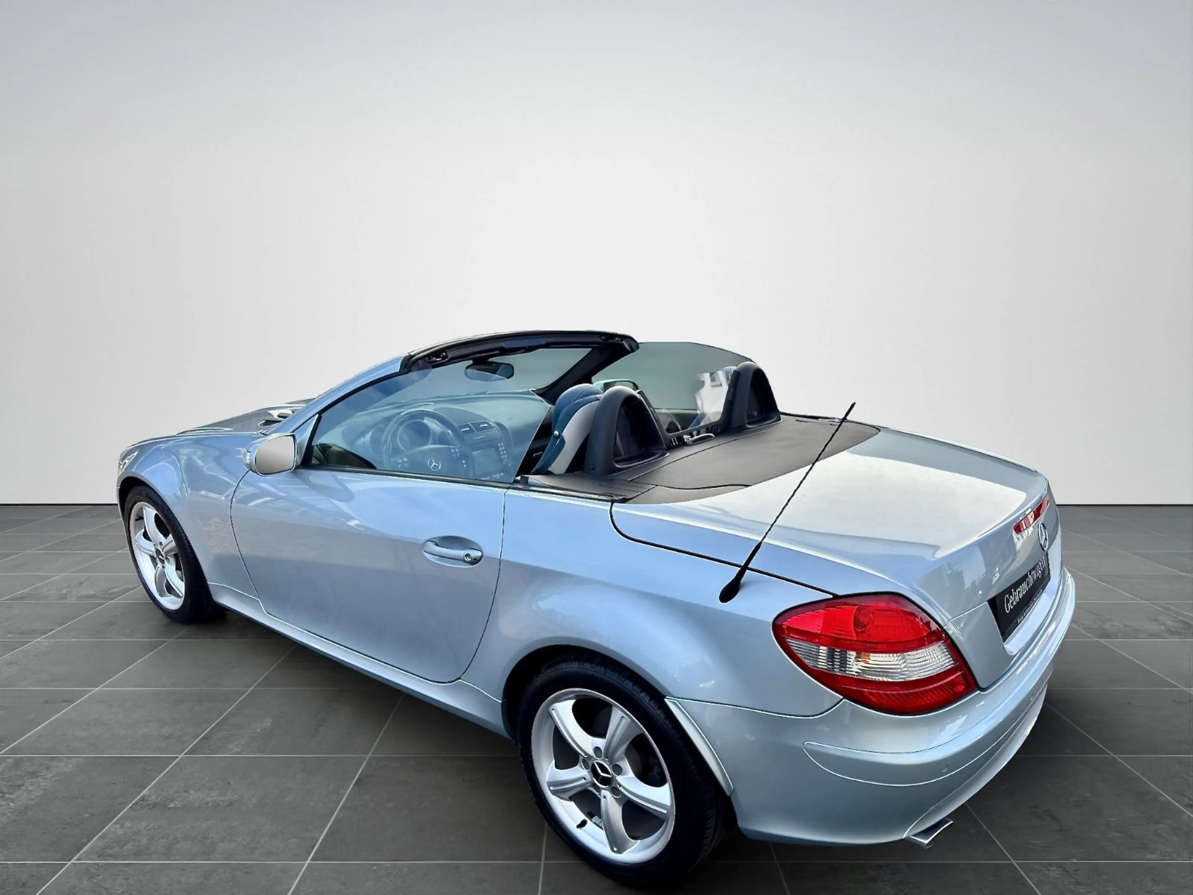 Mercedes-Benz SLK 280 6-GANG*LEDER/BLAU*COMAND*PDC*HOLZLENKRAD — photo 4
