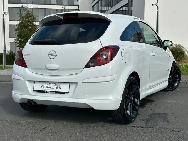 Opel Corsa view 3