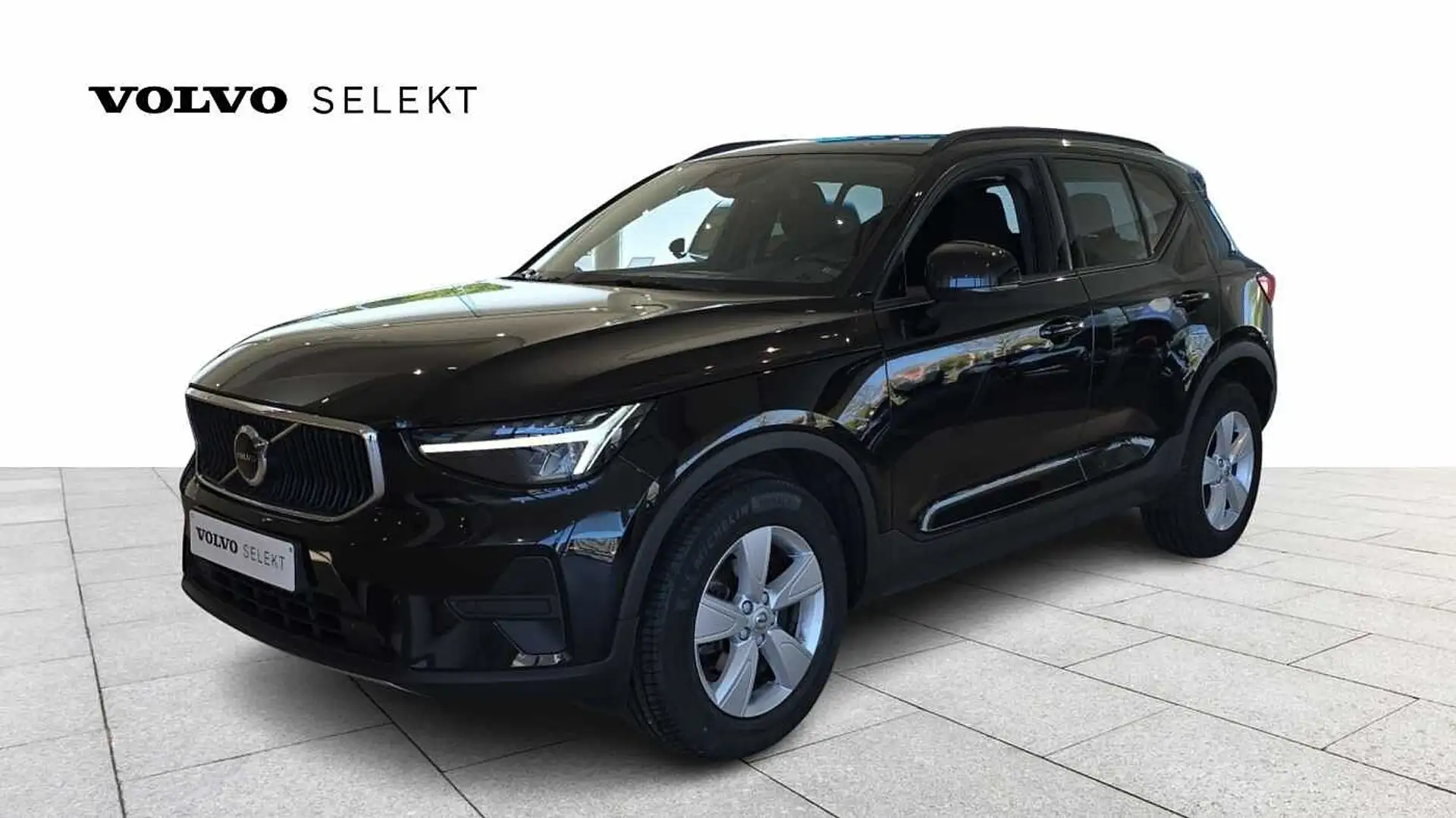 Volvo XC40 T2 automatic Schwarz - 1