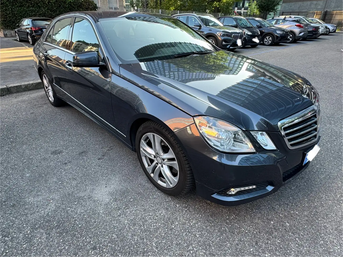 Mercedes-Benz E 350 V6 Avantgarde 4matic - 1