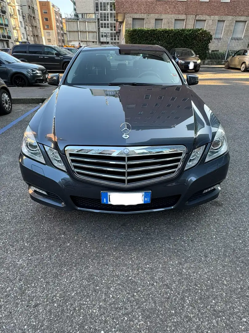 Mercedes-Benz E 350 V6 Avantgarde 4matic - 2