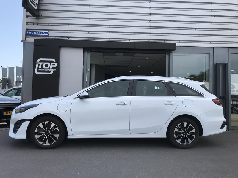 Kia Ceed SW / cee'd SW Sportswagon 1.6 PHEV DynamicPlusLine 7 JAAR GARANT — photo 2