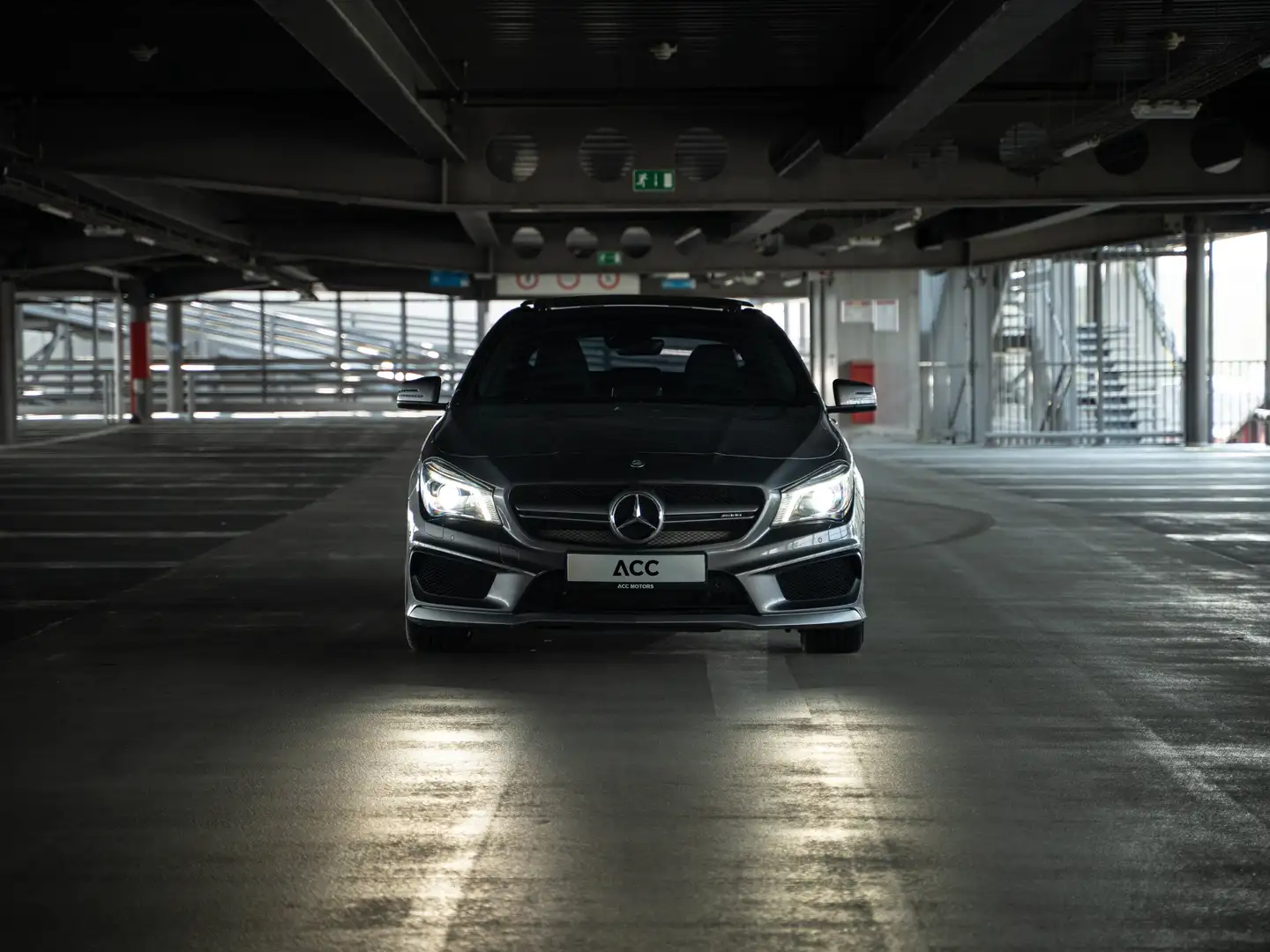 Mercedes-Benz CLA 45 AMG CLA  45 AMG 4Matic 7G-DCT Grijs - 2