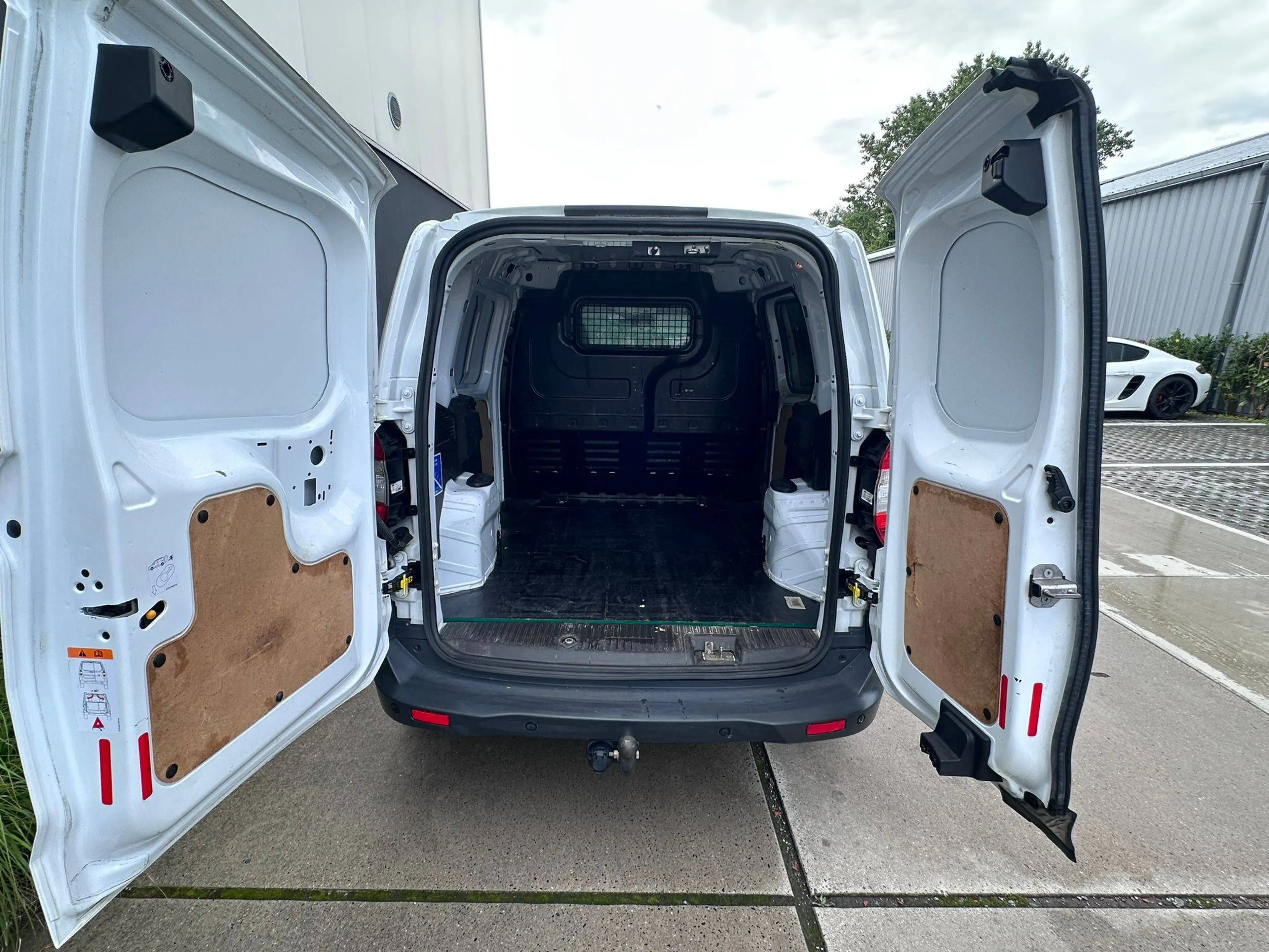 Ford Courier LICHTE VRACHT / EURO 6d / DIESEL / 8300-netto — photo 6