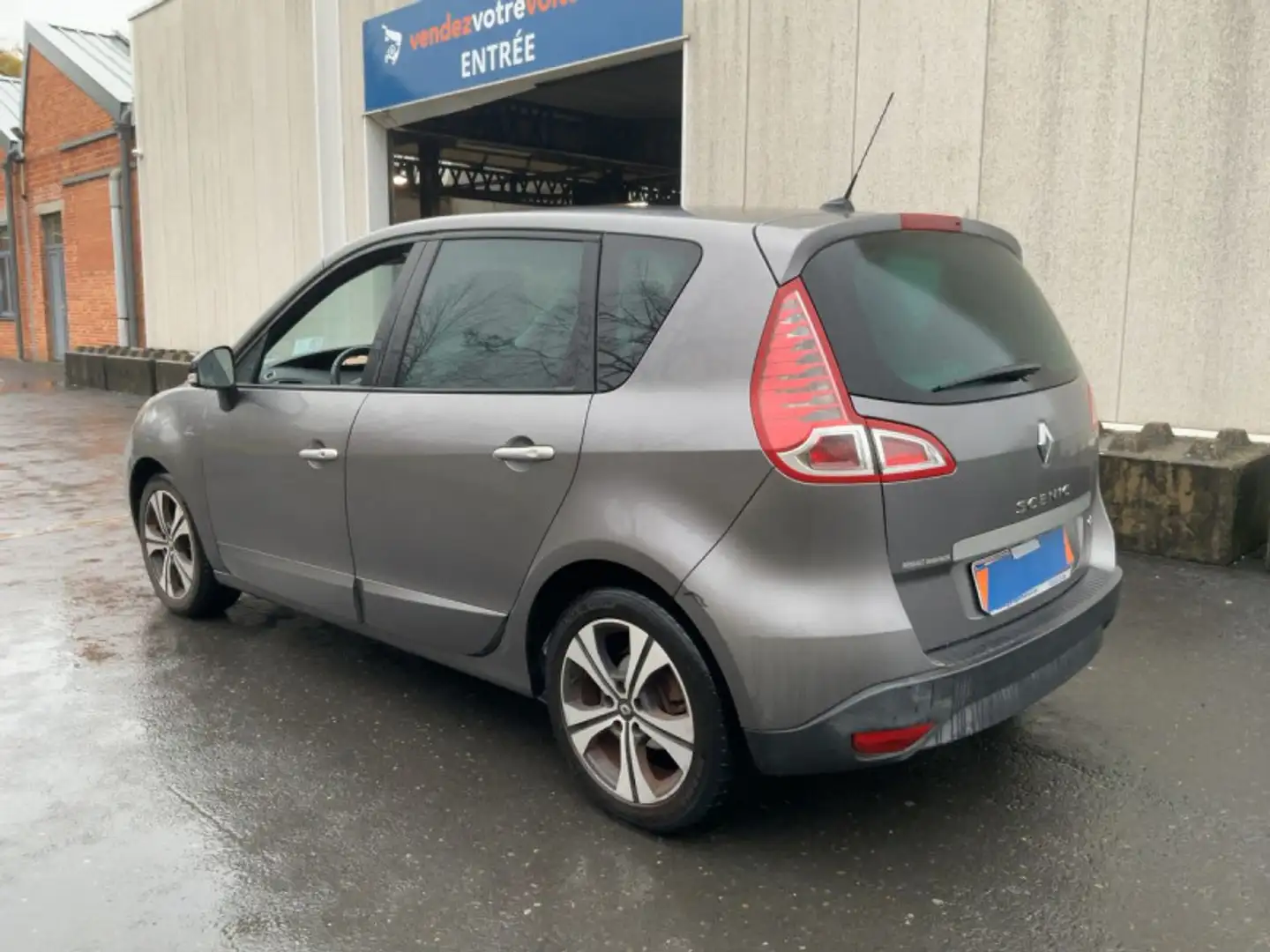 Renault Scenic 1.5 DCI 110CH FAP BOSE EURO5 Gris - 2