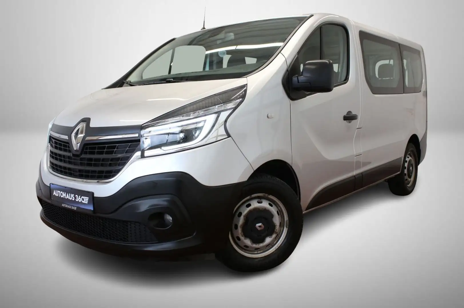 Renault Trafic 9 Sitze LED-Scheinwerfer Silber - 1