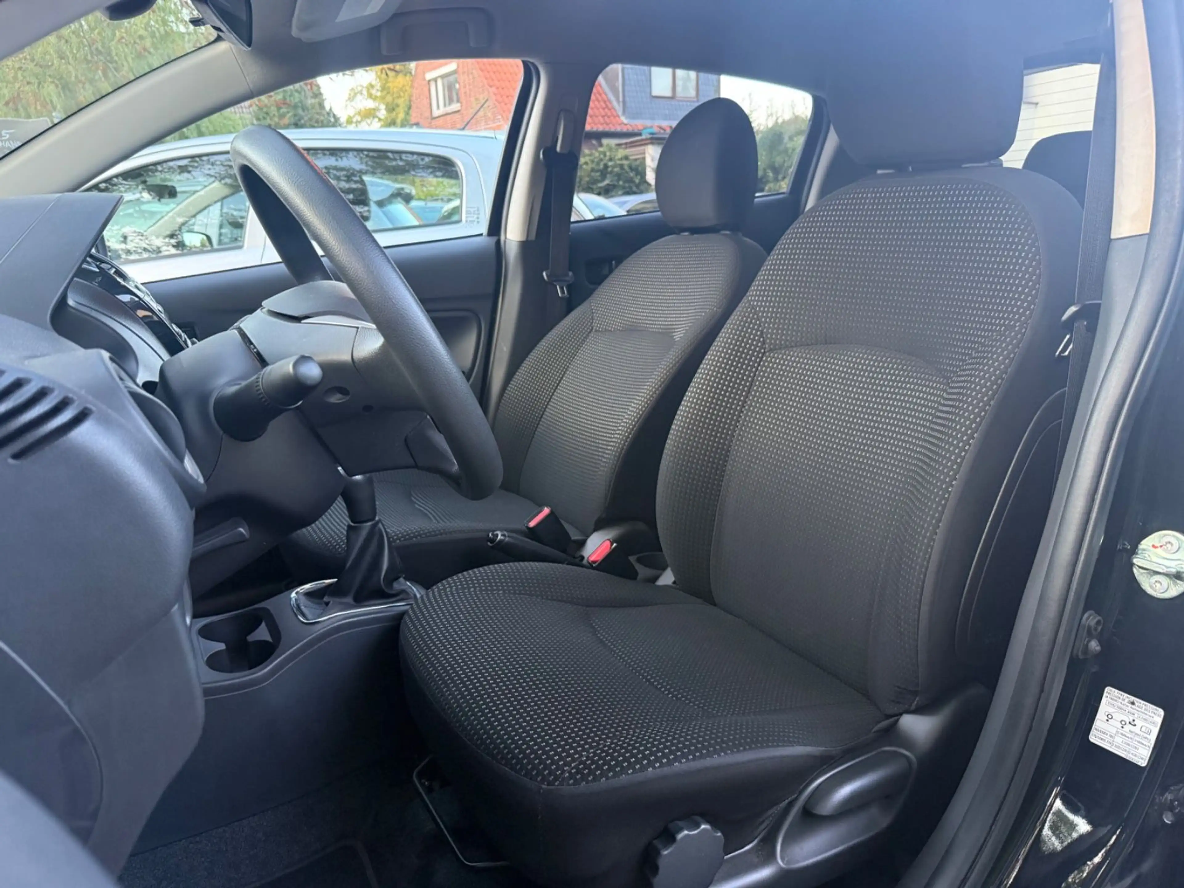 Mitsubishi Space Star Diamant Edition+ TÜV NEU/GARANTIE/SZH — photo 11