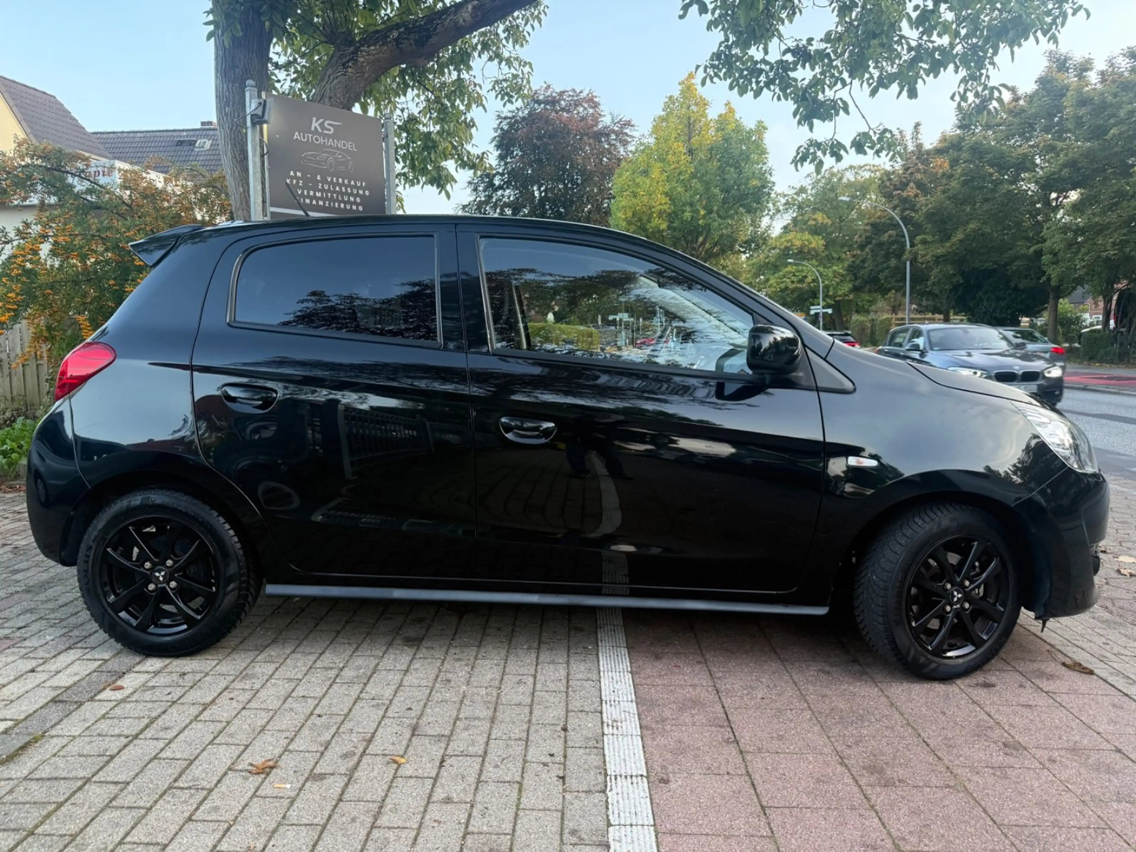 Mitsubishi Space Star Diamant Edition+ TÜV NEU/GARANTIE/SZH — photo 2