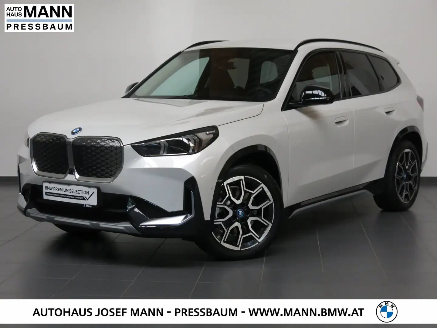 BMW iX1 iX1 xDrive30 Weiß - 1
