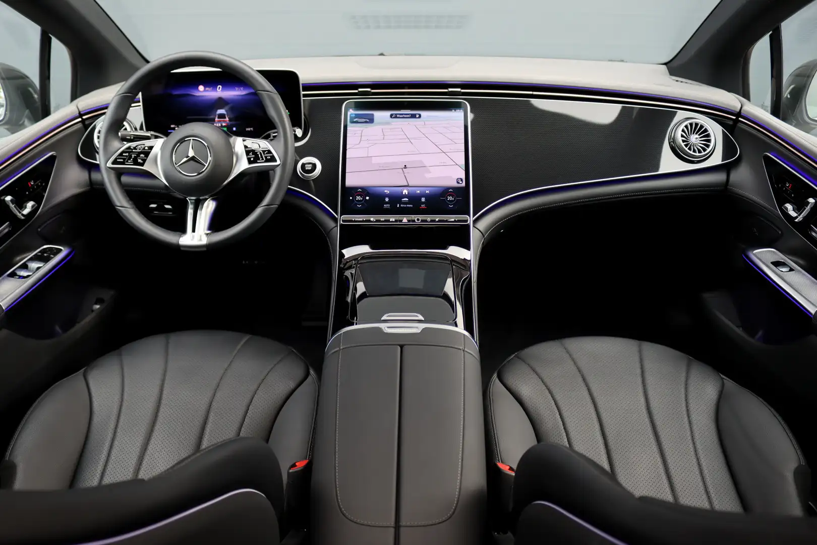 Mercedes-Benz EQE 300 Luxury Line 89 kWh | 39.500,- ex | Distronic | Pan Gris - 2