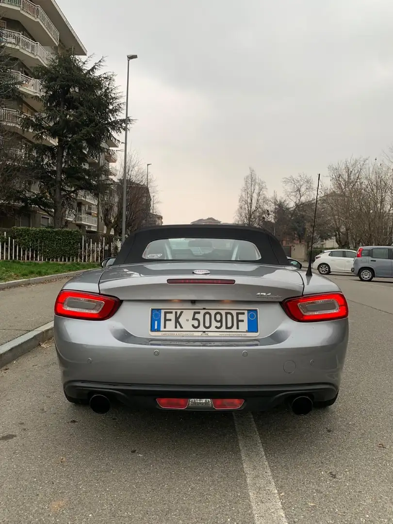 Fiat 124 Spider 1.4 m-air Lusso - 2