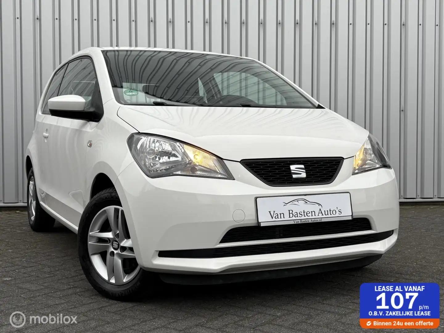 SEAT Mii 1.0 Style Chic | Airco | PDC | Cruise | Navi | 201 Weiß - 1