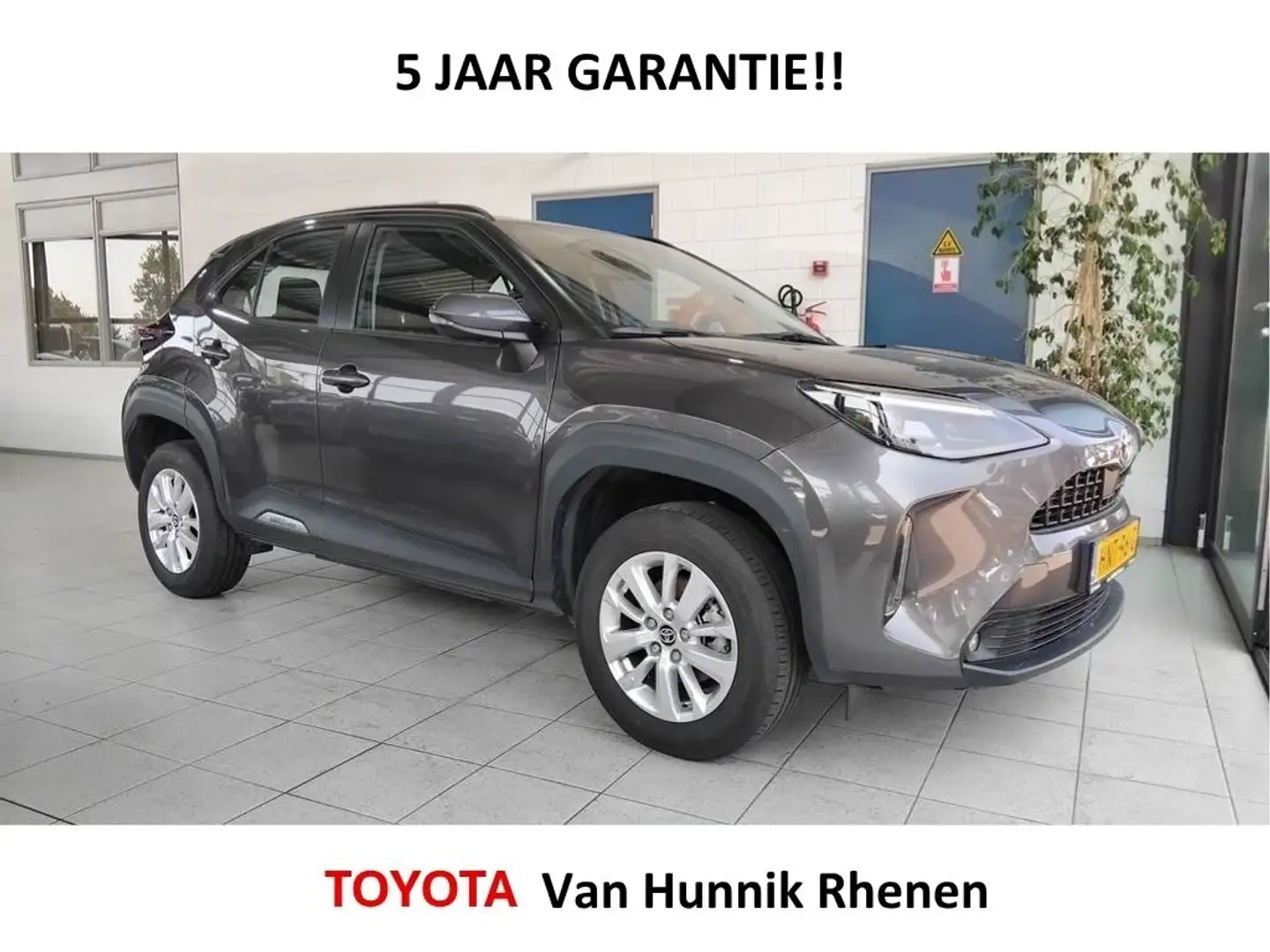 Toyota Yaris Cross 1.5 Apple/Android | HUD | Stoel en stuurverw | el- Grijs - 1