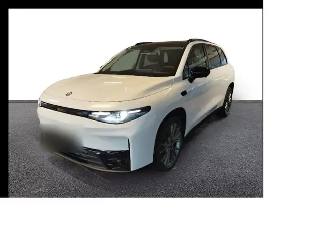 Leapmotor C10
