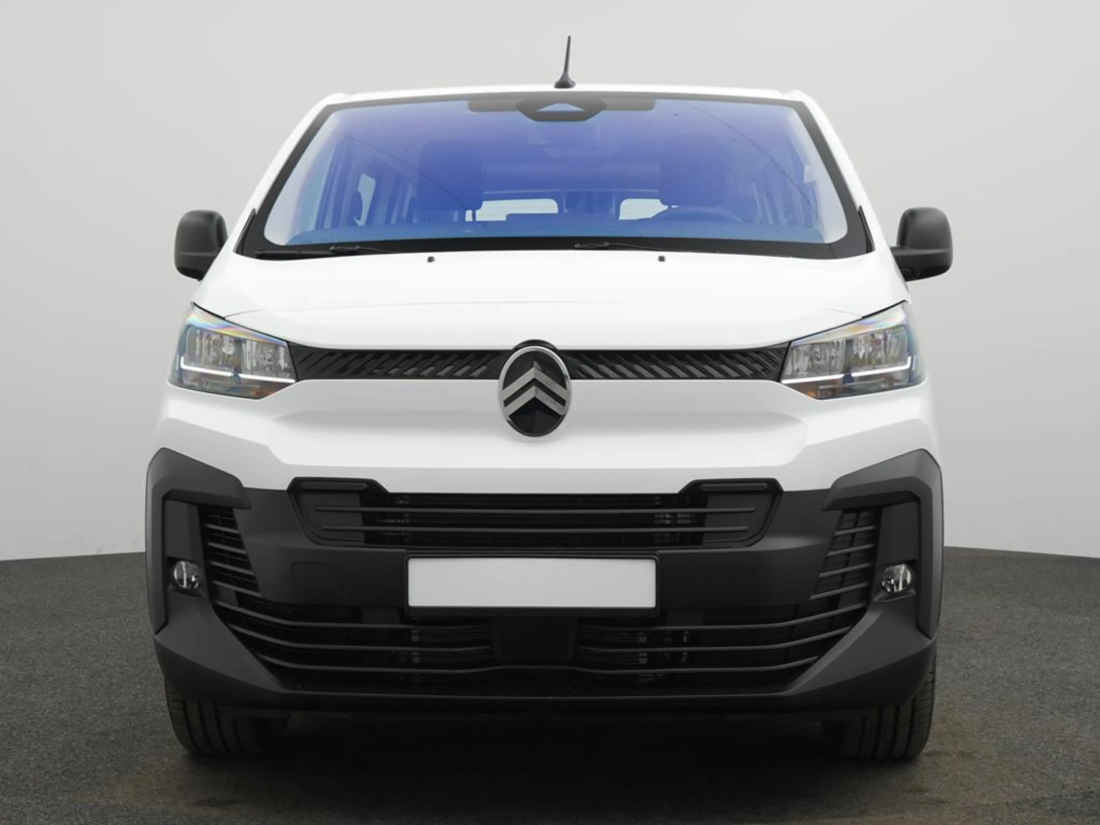 Citroen Jumpy Kombi M Diesel 180 Automatik 8-Sitzer — photo 3