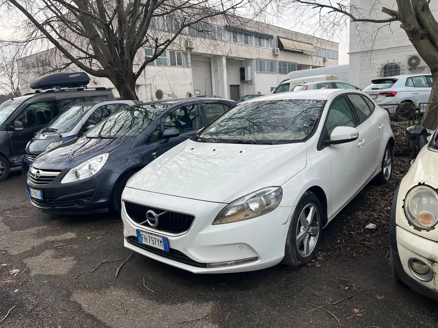 Volvo V40 V40 2.0 d2 Business ALLUVIONATA !!! - 1
