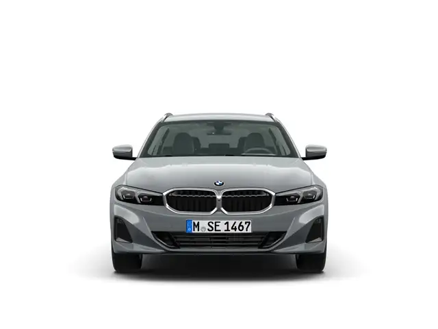 BMW 3 Series view 5