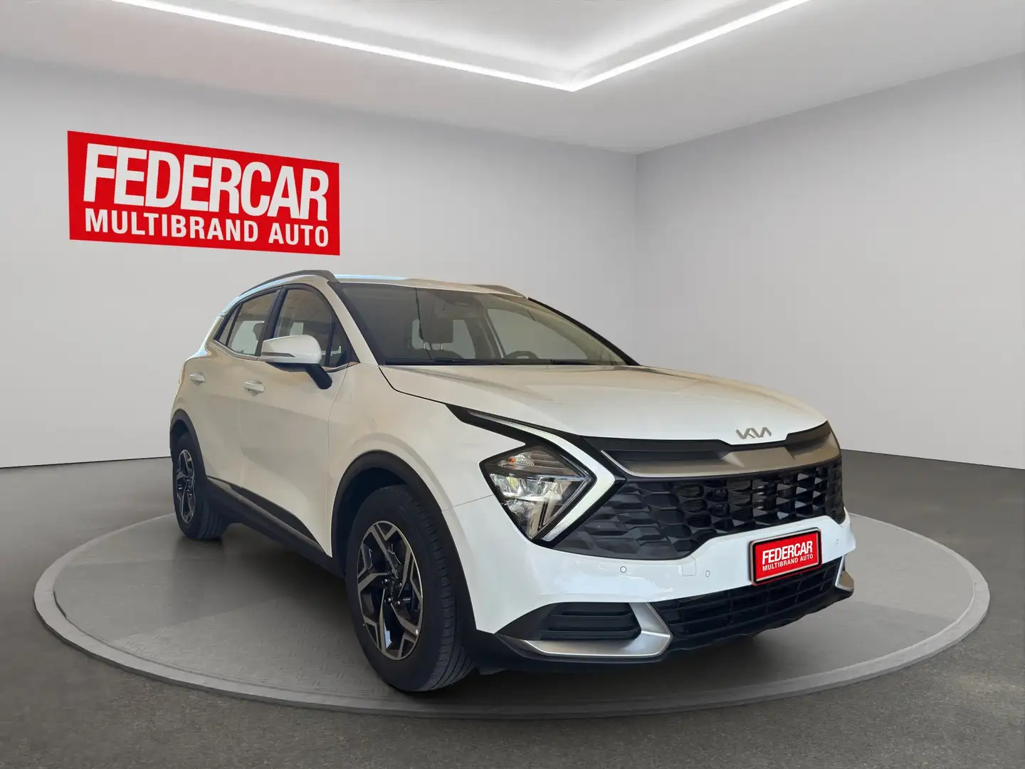 Kia Sportage 1.6 crdi mhev Business DCT Bianco - 1