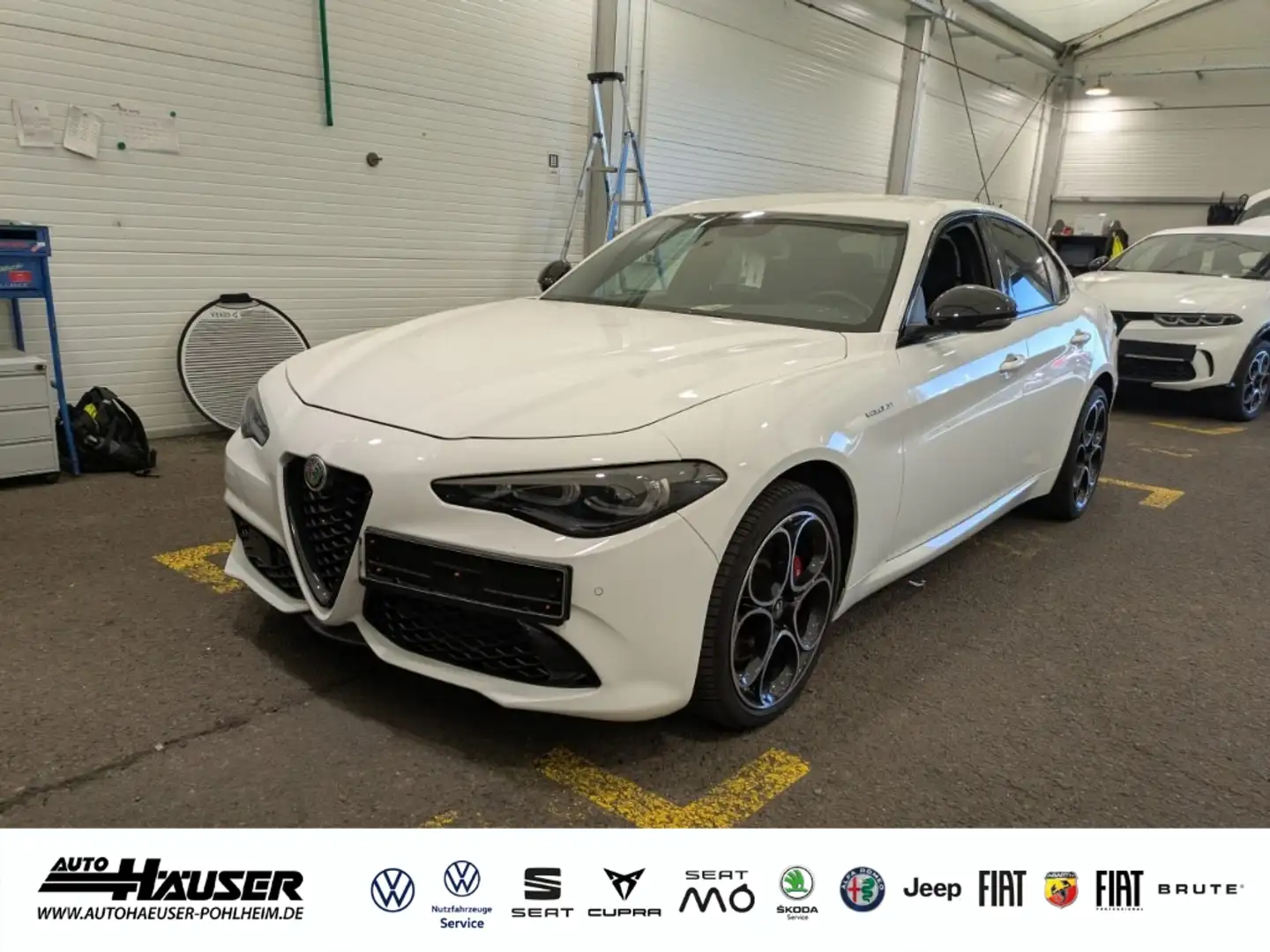 Alfa Romeo Giulia Veloce 2.0 Turbo Q4 HARMAN KARDON MEMORY NAVI KAME Weiß - 1