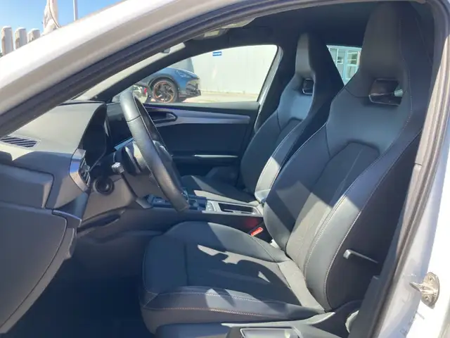Cupra Leon view 9