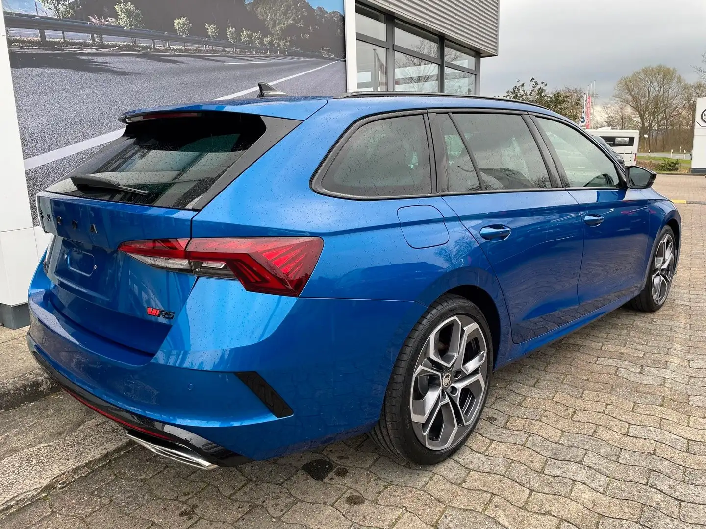 Skoda Octavia Combi RS 2.0TDI DSG LED Columbus uvm. Blau - 2