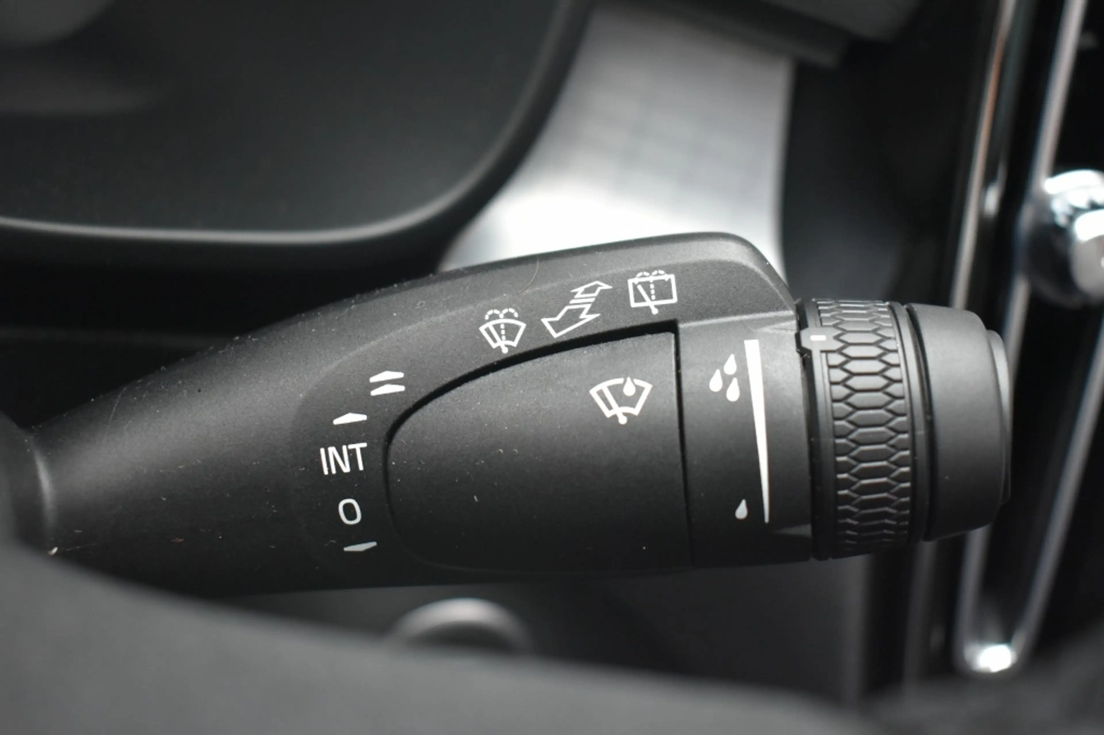 Volvo XC40 B4 197pk Plus Dark | Lounge | Lighting | Trekhaak — photo 21
