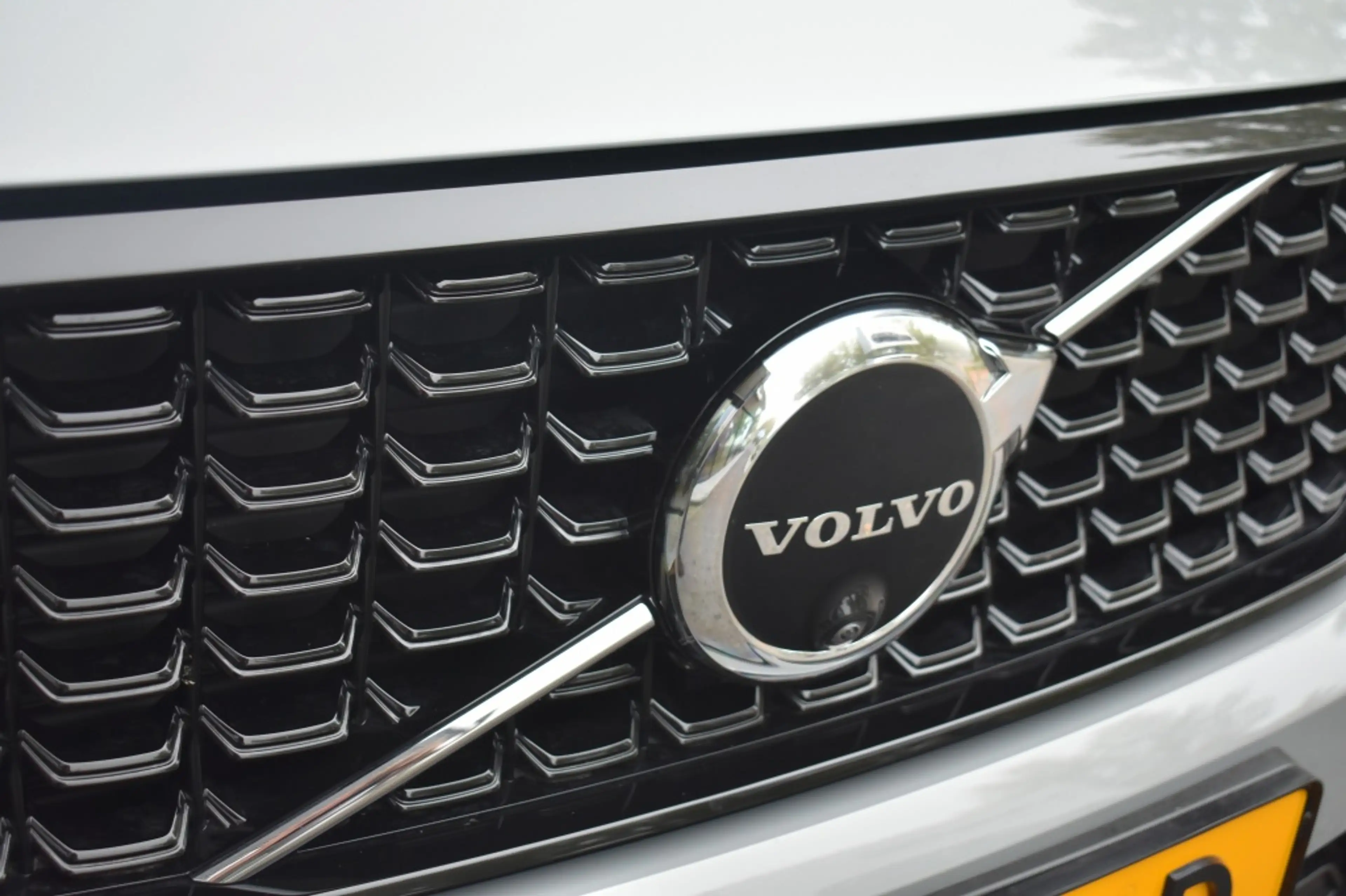 Volvo XC40 B4 197pk Plus Dark | Lounge | Lighting | Trekhaak — photo 12