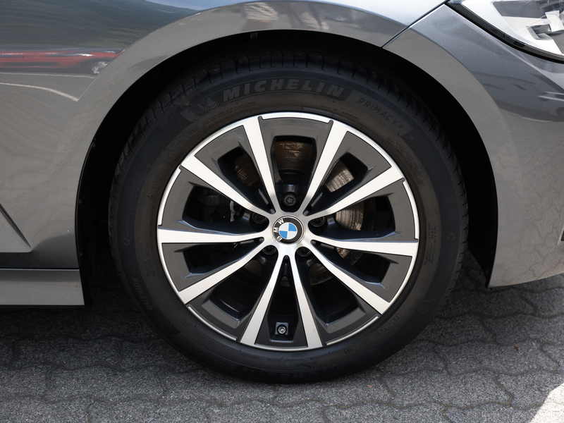 BMW 318 d Advantage LED NAVI SITZHEIZUNG PDC KLIMA — photo 10