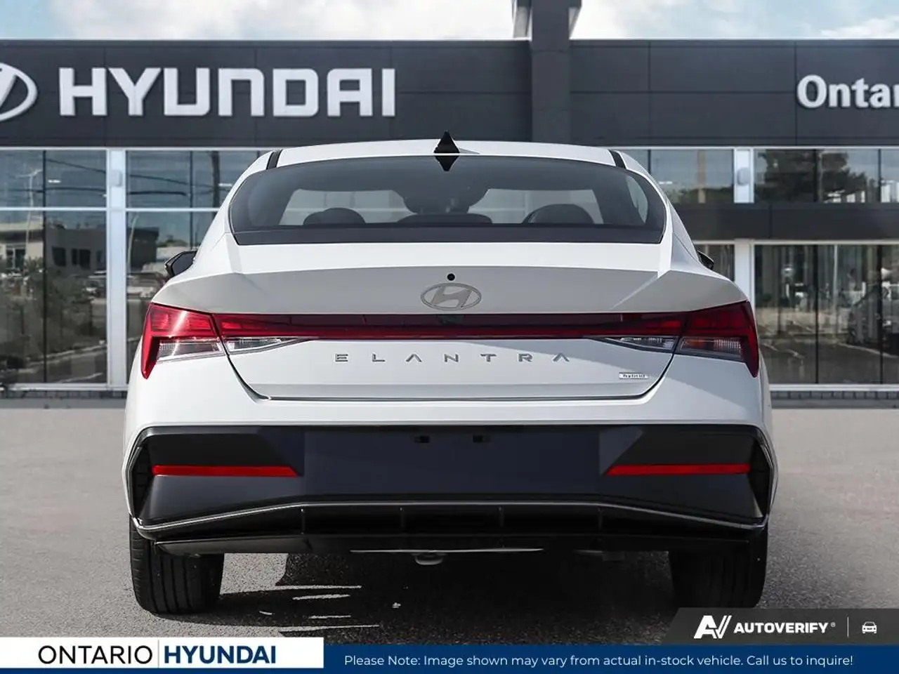 Hyundai ELANTRA снимка Hyundai ELANTRA