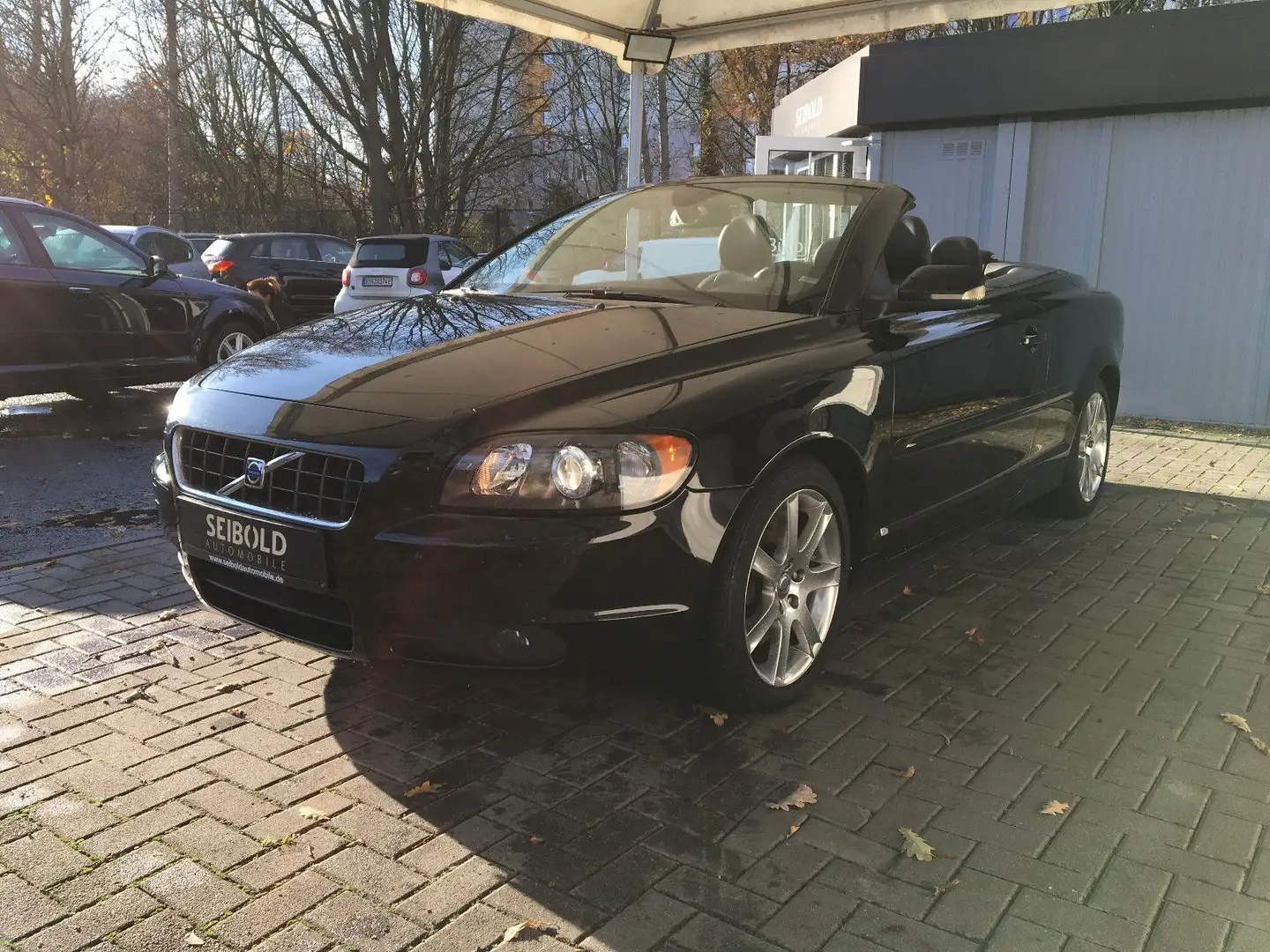 Volvo C70 Cabriolet 2.4 Summum/Leder/Tempo/Xenon Zwart - 2