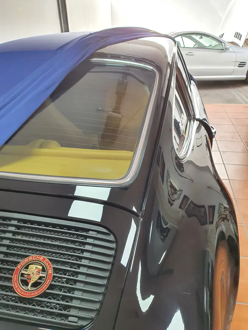 Porsche 911 911SC. - 2