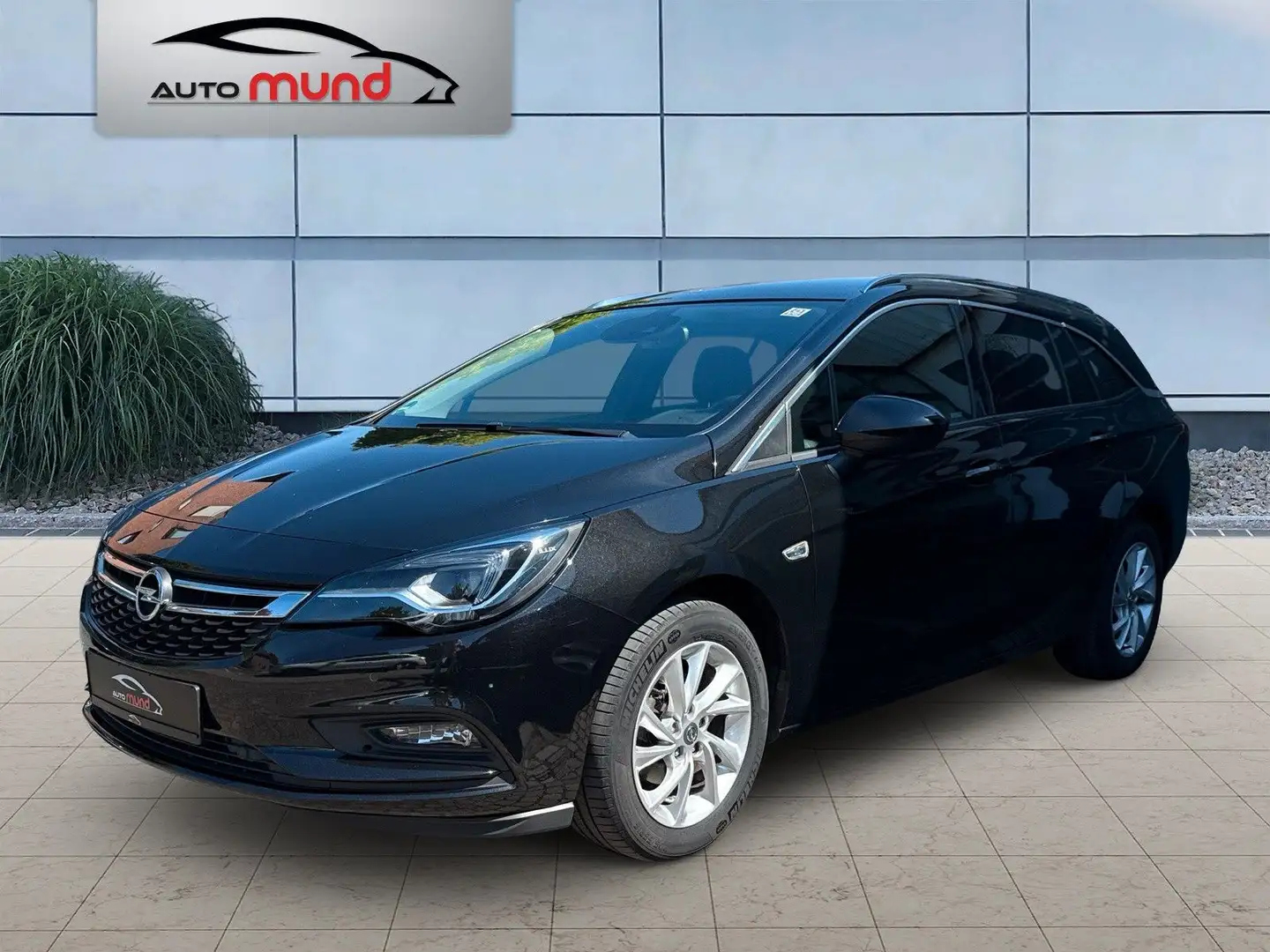Opel Astra K ST 1.4 Turbo Innovation*Garantie*Navi* Noir - 1