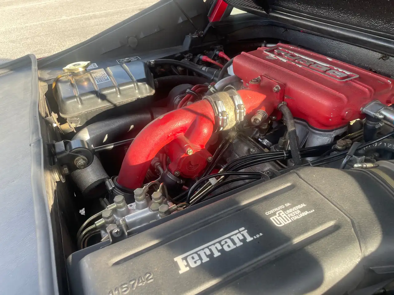 Ferrari 208 2.0 turbo GTB 220cv, foto 5