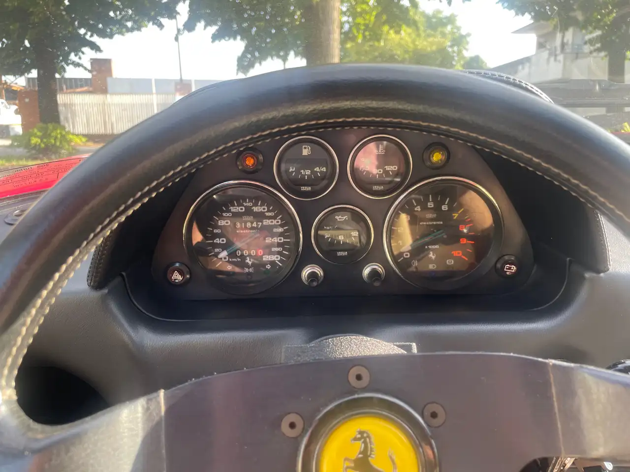 Ferrari 208 2.0 turbo GTB 220cv, foto 6