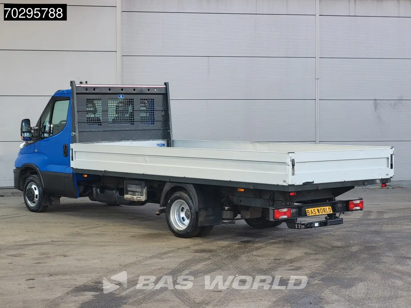 Iveco Daily 35C18 3.0L Automaat Dubbellucht Open Laadbak 180PK Bleu - 2