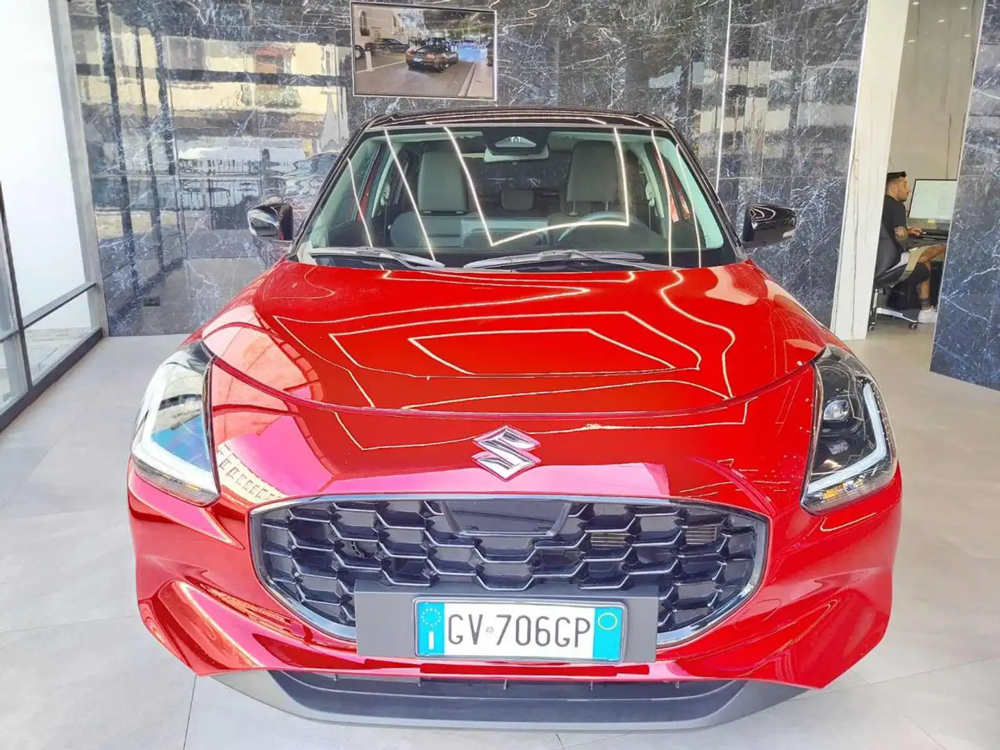 Suzuki Swift 1.2 Hybrid Top (Garanzia 12 Mesi) Rosso - 1