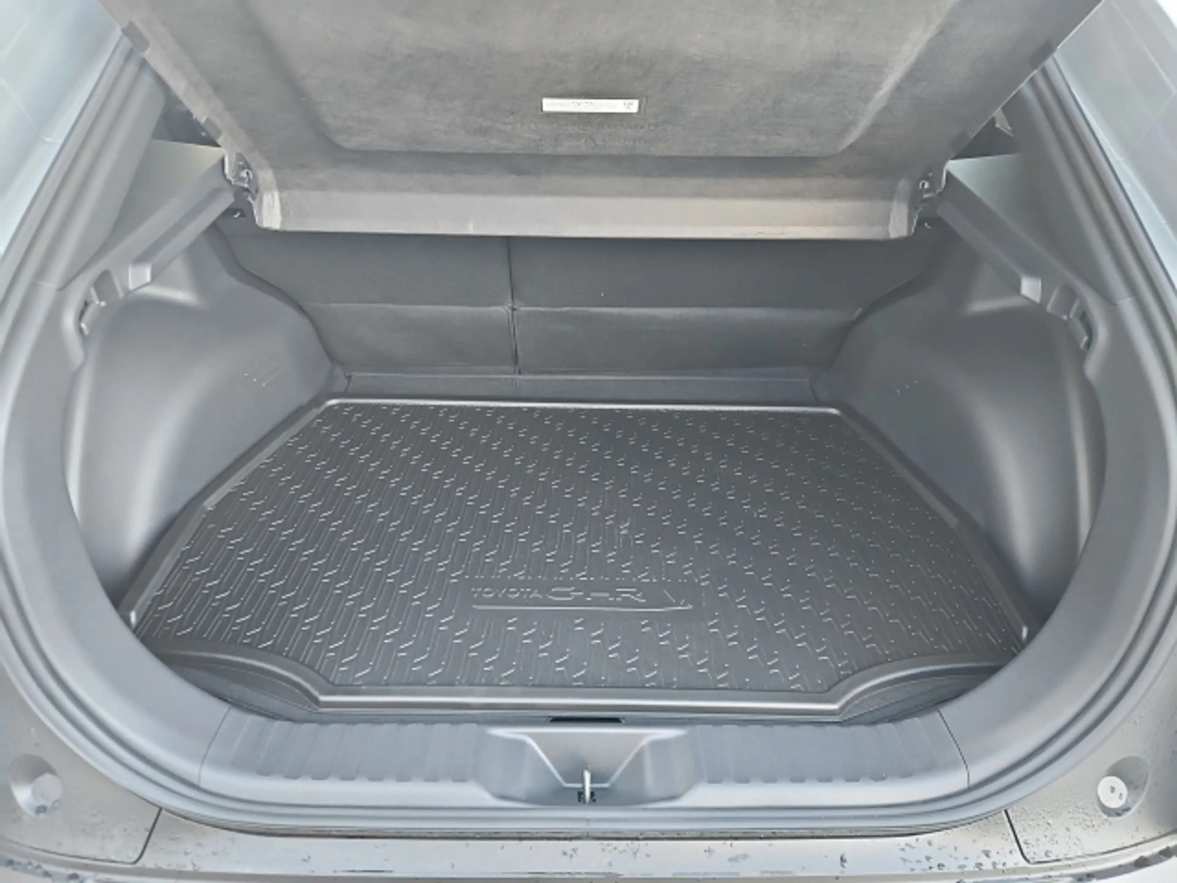 Toyota C-HR+ C-HR+ 5-Türer Teamplayer Elektromotor / 77 — photo 12