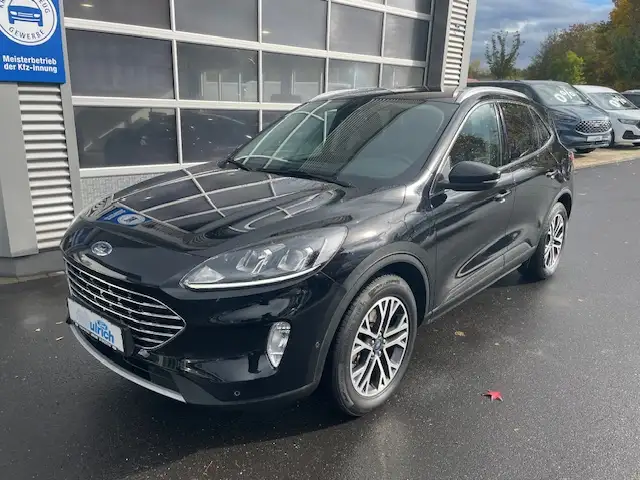 Ford Kuga Plug In Hybrid Titanium AHK, ACC, RFK