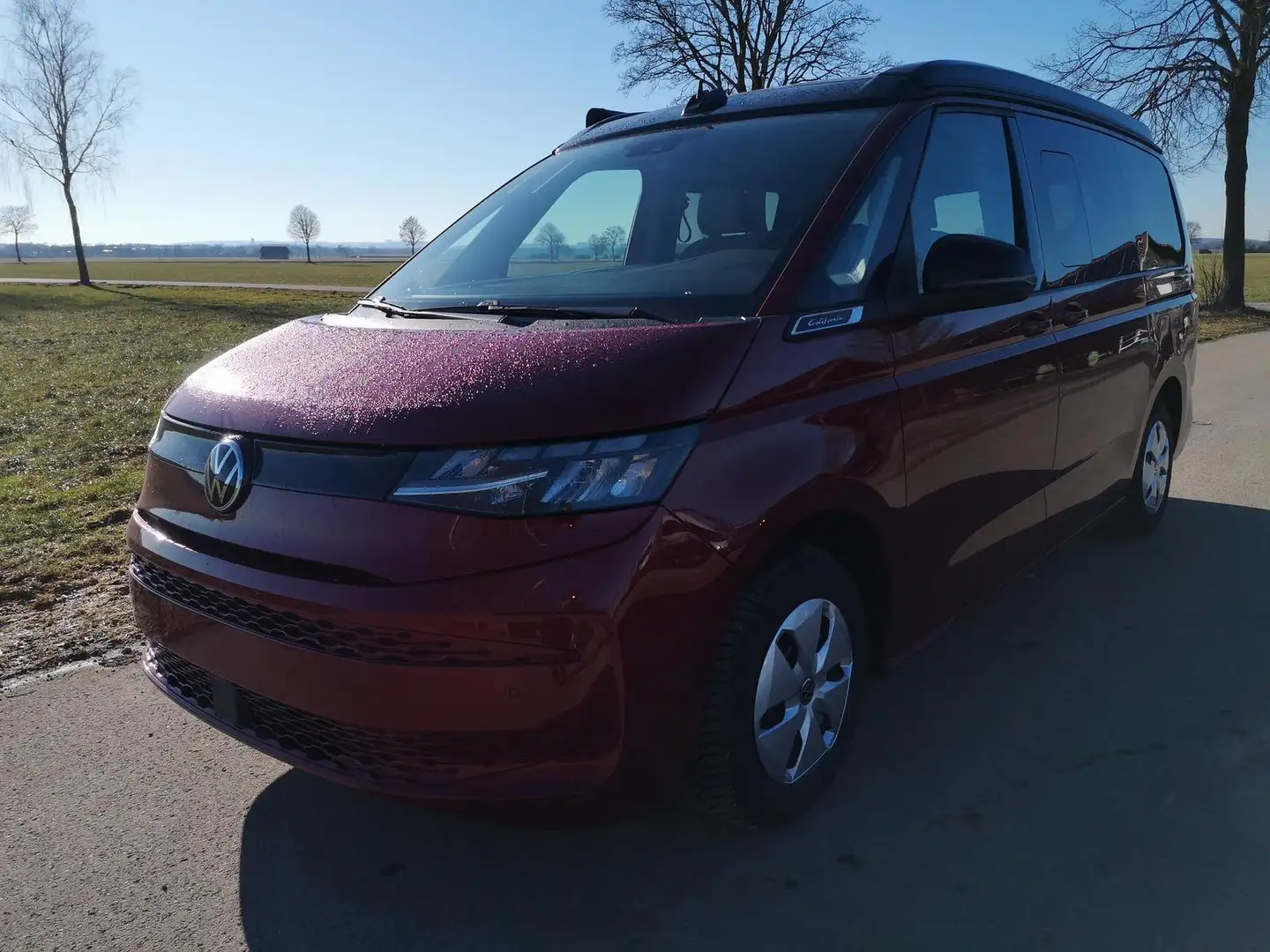 Volkswagen T7 California Beach (MV Cali) 2.0TDI DSG Sport Edition 8 Fach... Rot - 2