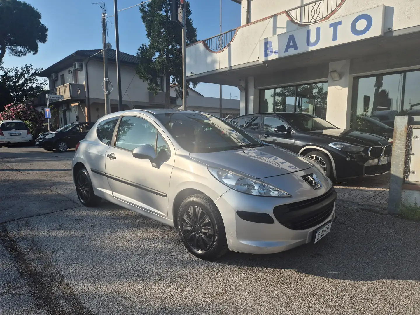 Peugeot 207 207 3p 1.4 8v X-Line Zilver - 1