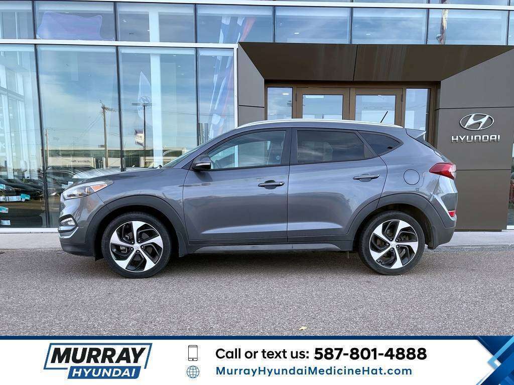 Gray (Coliseum Grey) 2016 Hyundai Tucson SUV / Crossover Automatic