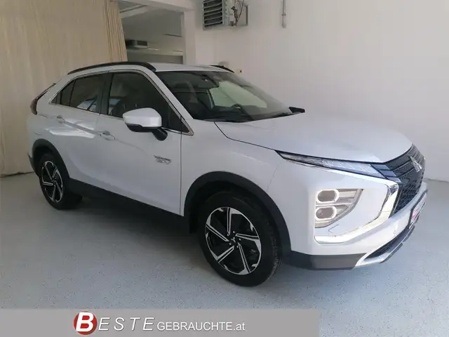 Mitsubishi Eclipse Cross 2,4 PHEV 4WD Intense+ CVT