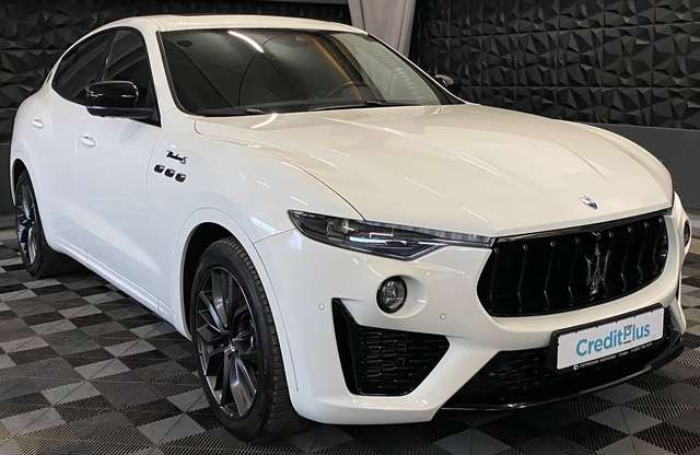 Imagine Maserati Levante Modena S, ACC, LED, Keyless Go,