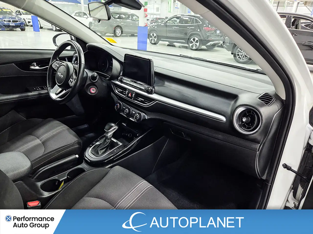 Kia Forte снимка Kia Forte