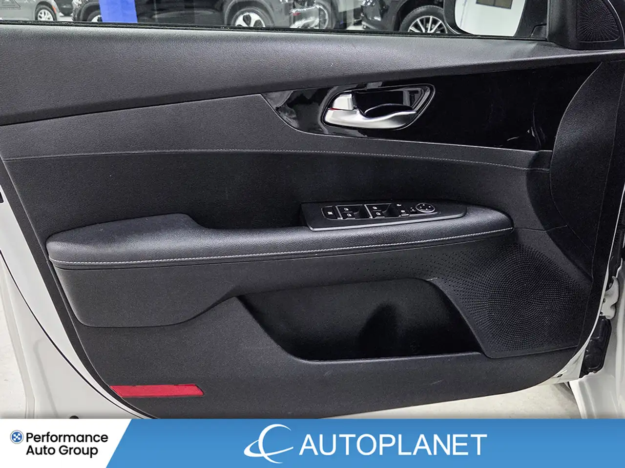 Kia Forte снимка Kia Forte