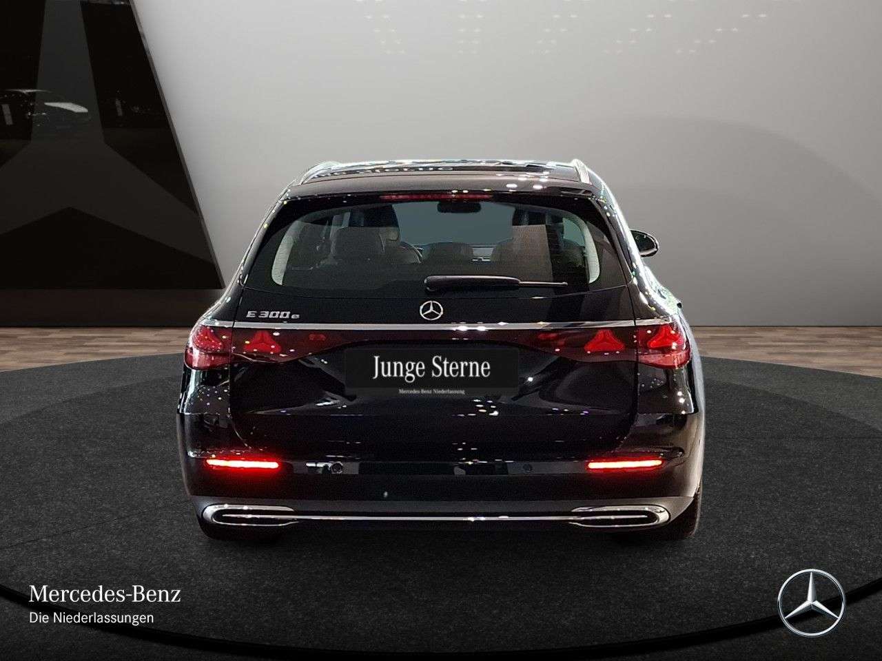 Mercedes-Benz E 300