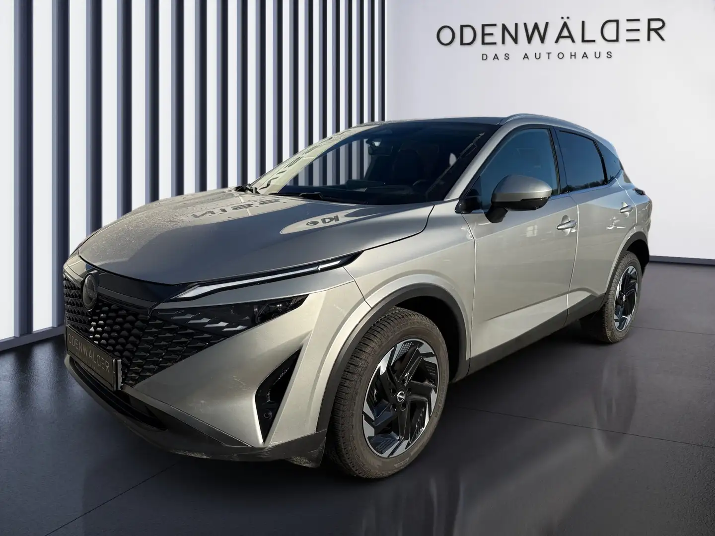 Nissan Qashqai 1.3 DIG-T MHEV N-Connecta ACC+LED+Navi Silber - 2