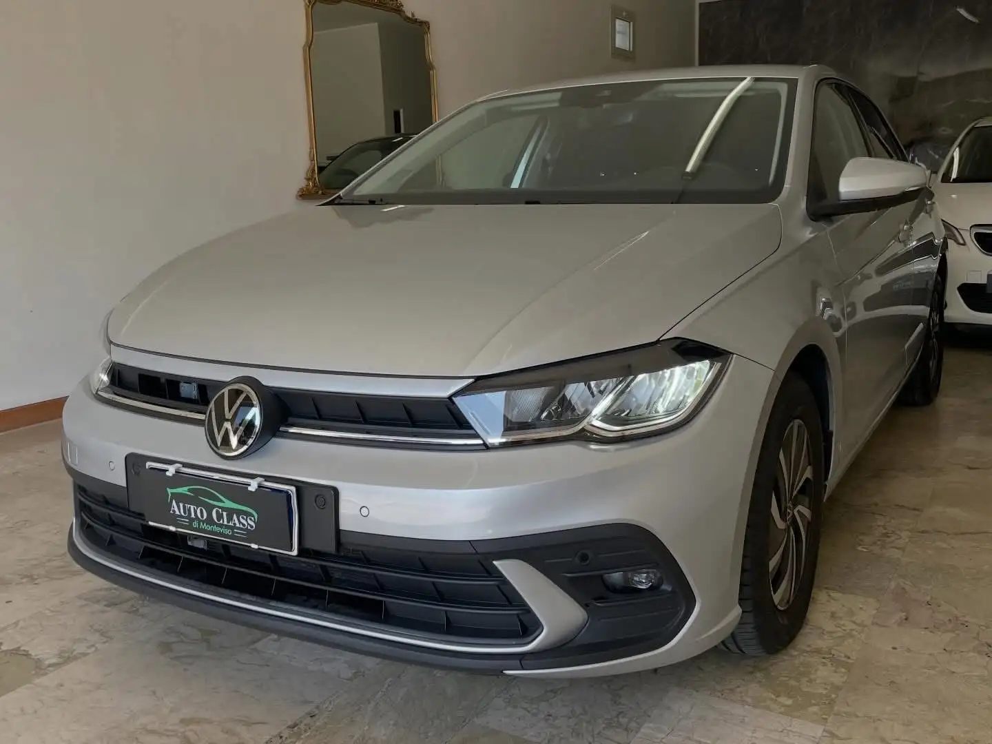 Volkswagen Polo Plus Volkswagen Polo 1.0 TSI DSG - 1