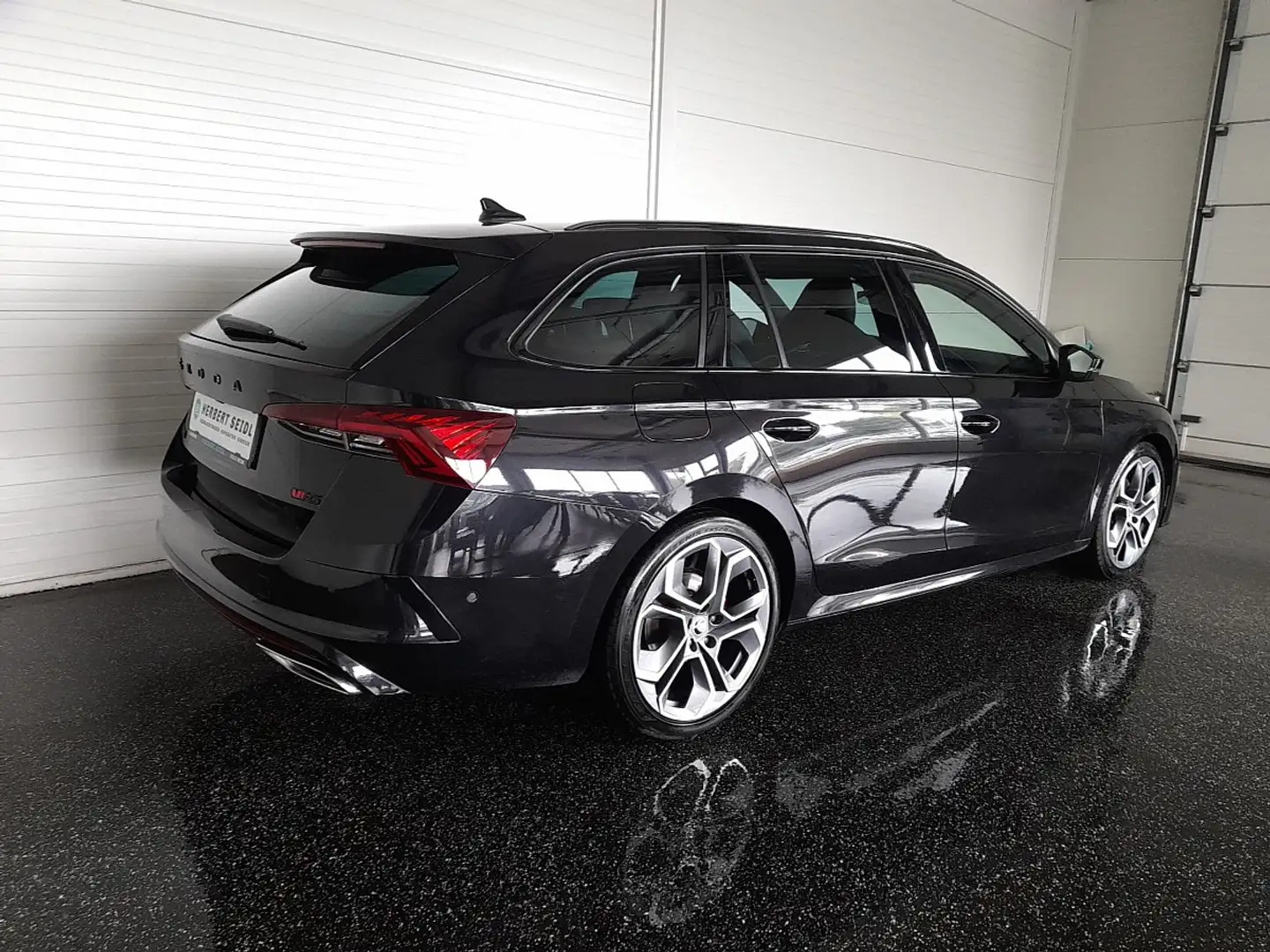Skoda Octavia Combi RS PLUS 2,0 TDI DSG *19 ZOLL / RS EXKLUSI... Schwarz - 2